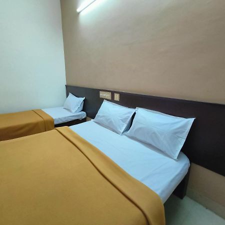 Royal Residency Hotell Kumbakonam Eksteriør bilde