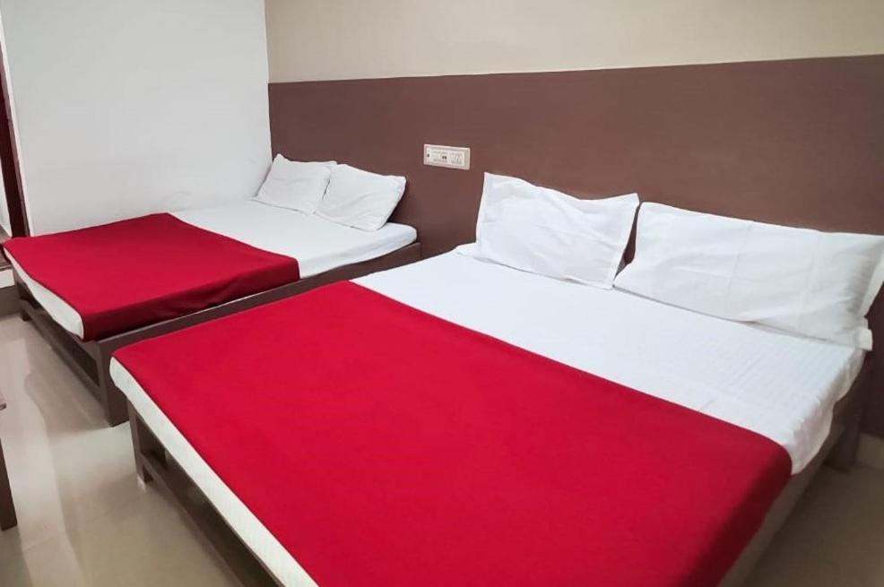 Royal Residency Hotell Kumbakonam Eksteriør bilde